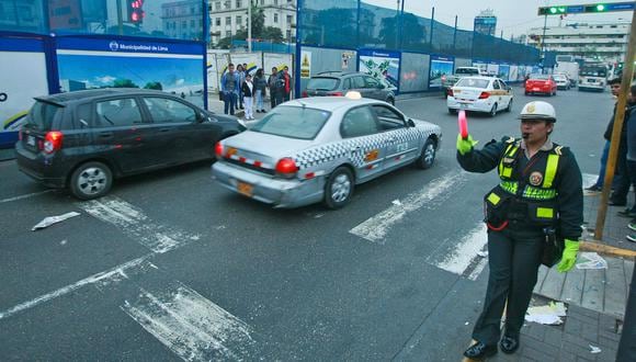 "Oferta y demanda del tránsito en Lima" [columna]