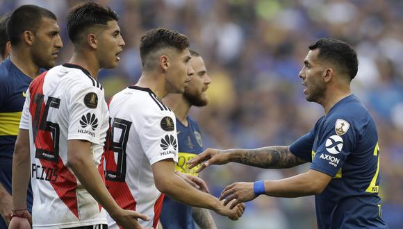 Boca y River empataron a dos en La Bombonera, en la primera final de la Copa Libertadores. (Foto: AP)