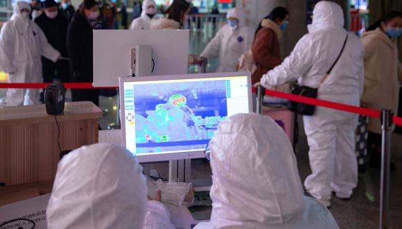 Varios países han utilizado la tecnología para acelerar el proceso de diagnóstico e intentar frenar el avance del letal virus. (Foto: EFE)