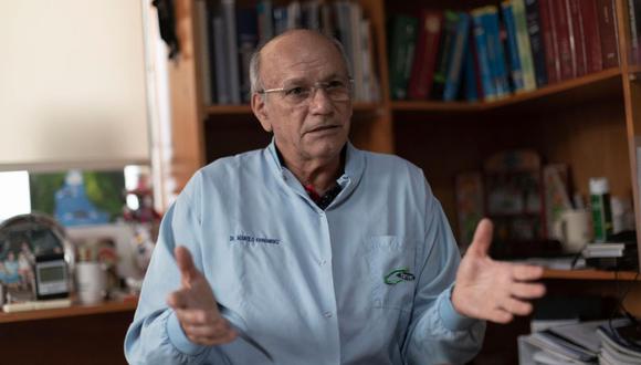 Manolo Fernández, CEO del laboratorio Farvet, señala que entregará los resultados de las pruebas en animales y que el siguiente paso dependerá del Gobierno u otra institución. (Foto: Renzo Salazar / @photo.gec)