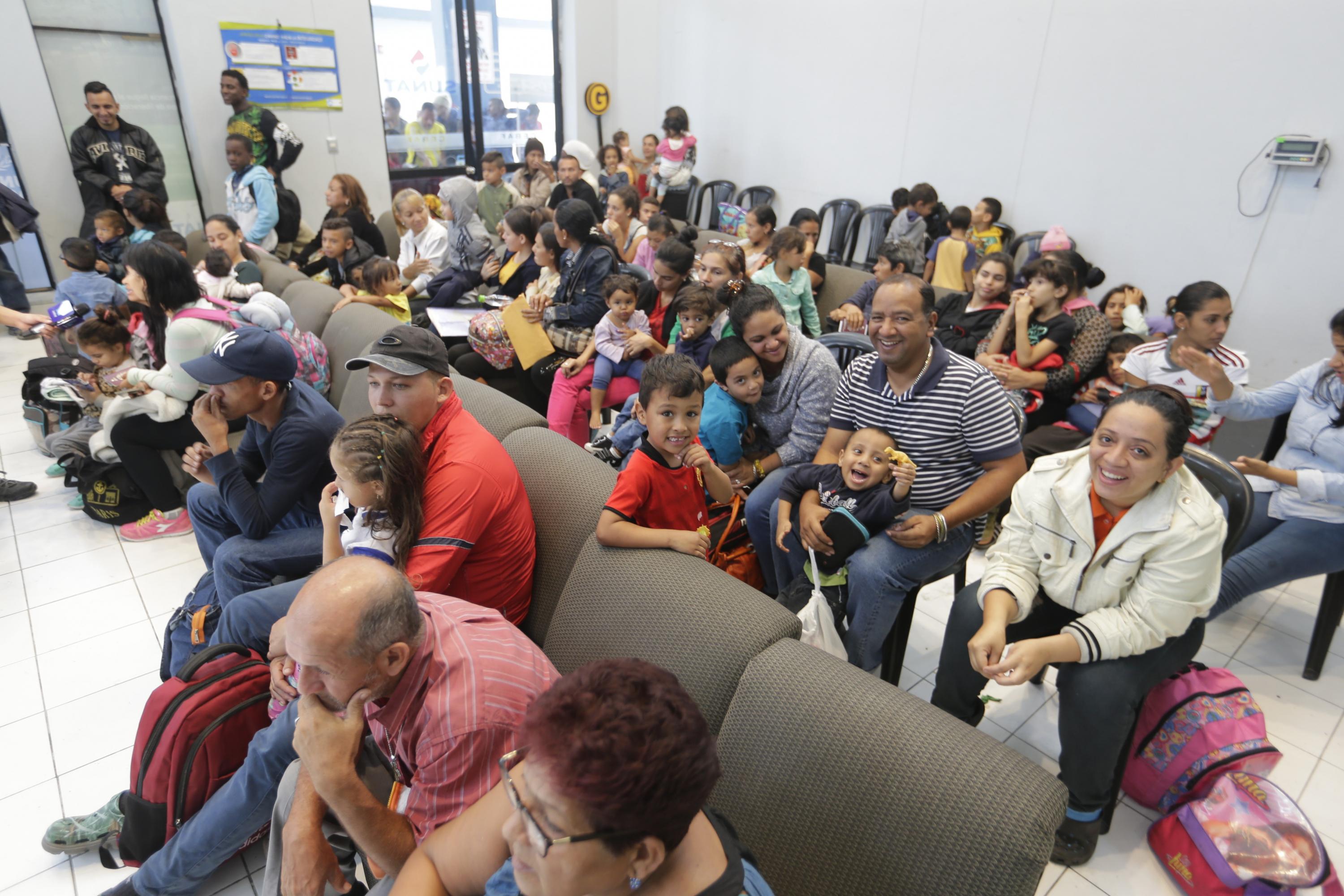 Venezolanos en Perú: el 55% de limeños no está de acuerdo con la llegada de migrantes