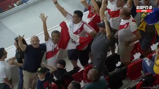 Para conocer al rival de Perú: hinchas de la ‘Blanquirroja’ presentes en el Australia vs. Emiratos 