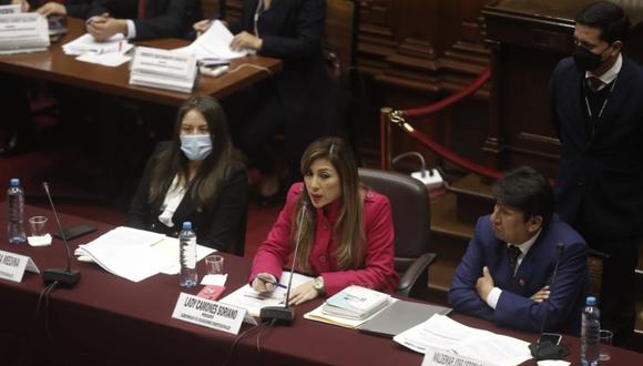Lady Camones (APP), al centro, preside la reconformada Subcomisión de Acusaciones Constitucionales. (Foto: Congreso)