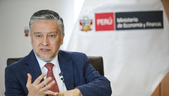 Ministro de Economía y Finanzas, Oscar Graham, brindó su discurso en la Cumbre de las Américas. (Foto: MEF)