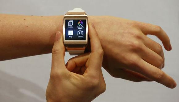Samsung presentaría un reloj que llama y toma fotos por sí solo