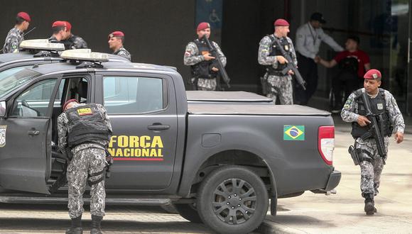 Tropas de la Fuerza Nacional llegan a la ciudad de Fortaleza, en el estado Ceará (Brasil), para prestar seguridad debido a una huelga policial. (EFE/ Jarbas Oliveira).