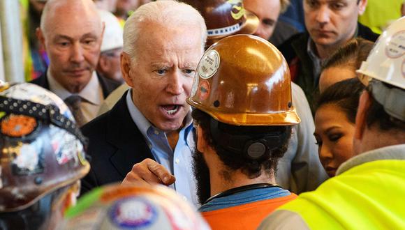 En el video, se puede escuchar al hombre acusando a Joe Biden de “tratar activamente de rebajar nuestro derecho a la Segunda Enmienda y quitarnos nuestras armas”.(Foto: AFP)