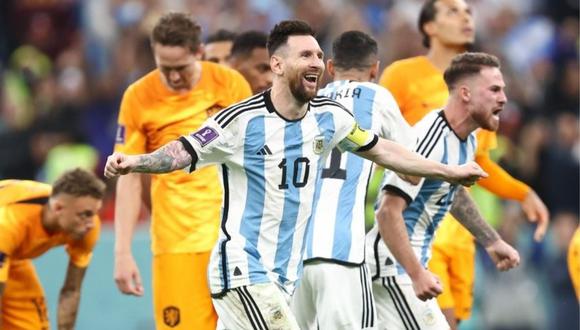 Lionel Messi fue el gran héroe de Argentina ante Países Bajos: dio una asistencia espectacular, anotó un golazo y en la definición por penales marcó el primero. (Foto: FIFA)