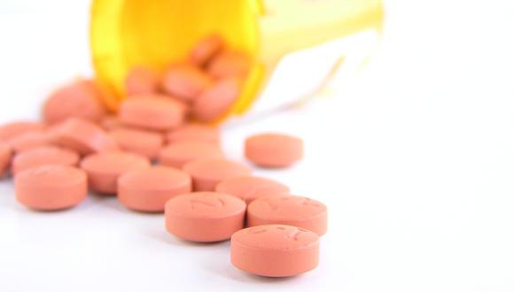 No se deben tomar antibióticos u otros fármacos sin receta médica para tratar el COVID-19. (Foto: Pixabay)