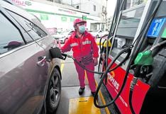 Precio máximo de combustible en Lima cayó hasta S/ 2,60 en un mes