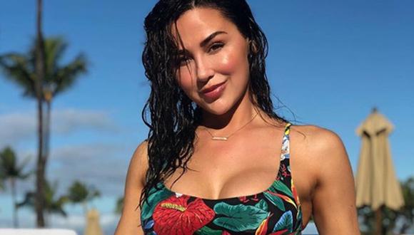Ana Cheri es toda una bomba sexy, más aún cuando llega a la playa a broncear su bien trabajado cuerpo. (Foto: Instagram)