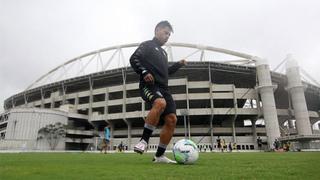 Alexander Lecaros: ¿Cómo va su recuperación en Botafogo?