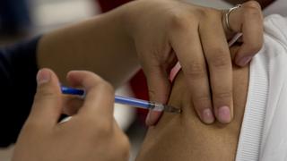 Españoles hallan mecanismo que haría más eficaces a vacunas