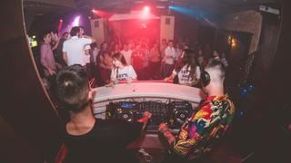 España: más de 70 personas dieron positivo a coronavirus tras asistir a una discoteca, el mayor brote en Andalucía