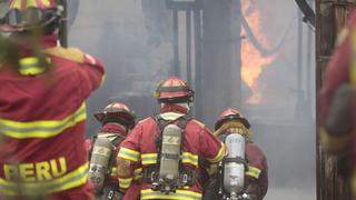 Bomberos tendrán internet gratuito por 5 años en sedes de Lima