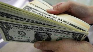 Dólar cae hasta S/.2,771 por compra de soles para el pago de impuestos