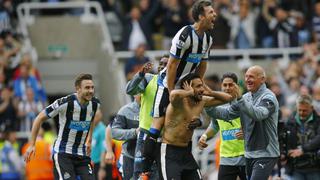 Jonás Gutiérrez: salvó descenso, pero Newcastle no le renovó