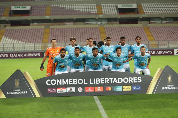 Squad of Sporting Cristal |  Photo: Agencies