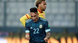 Perú vs. Argentina: Lautaro Martínez amagó a Gallese y convirtió el 2-0 | VIDEO
