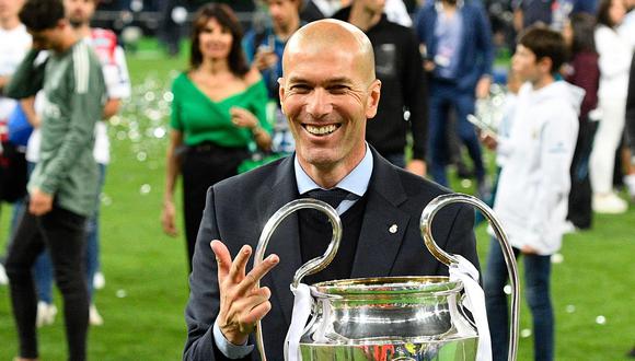 Zinedine Zidane hace historia al conseguir su tercera Champions League. El estratega francés resaltó las virtudes del Real Madrid para ganar el título europeo. (Foto: AFP)