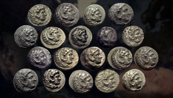 Todos los decadracmas de Alejandro Magno vendidos en casas de subastas desde la primavera del 2017. (Foto: BBC Mundo).
