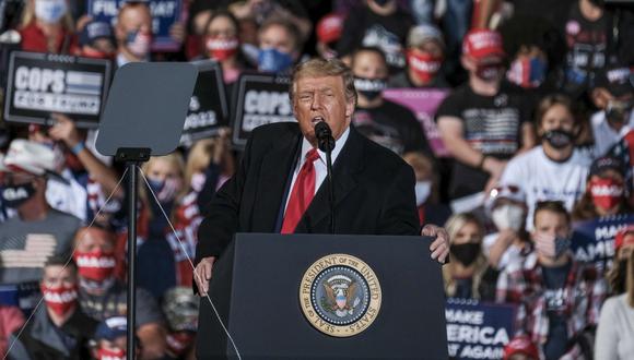 El presidente Donald Trump habla de la necesidad de ganar las próximas elecciones durante un mitin de campaña en Ohio. (Matthew Hatcher/Getty Images/AFP).