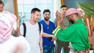 Messi realiza viaje relámpago a Riad con su familia 