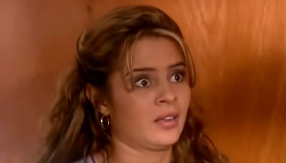 Estefanía Gómez en su papel de Aura María de la telenovela "Yo soy Betty, la fea" (Foto: RCN Televisión)