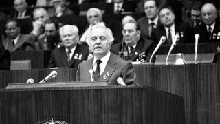 Muere Eduard Shevardnadze, el último canciller soviético