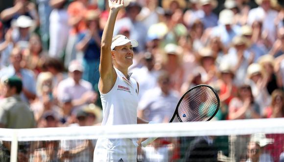 Angelique Kerber es la nueva monarca de Wimbledon, luego de vencer con un doble 6-3 a la estadounidense Serena Williams. (Foto: AFP)