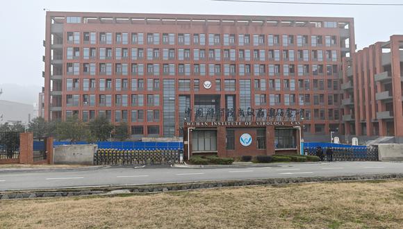 Esta vista general muestra el Instituto de Virología de Wuhan, en la provincia central de Hubei en China el 3 de febrero de 2021, mientras los miembros del equipo de la OMS que investigan los orígenes del coronavirus hacen una visita. (Foto: Hector RETAMAL / AFP)