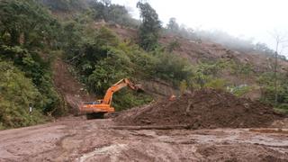 Derrumbe por lluvias en vía Tarapoto-Yurimaguas deja un muerto