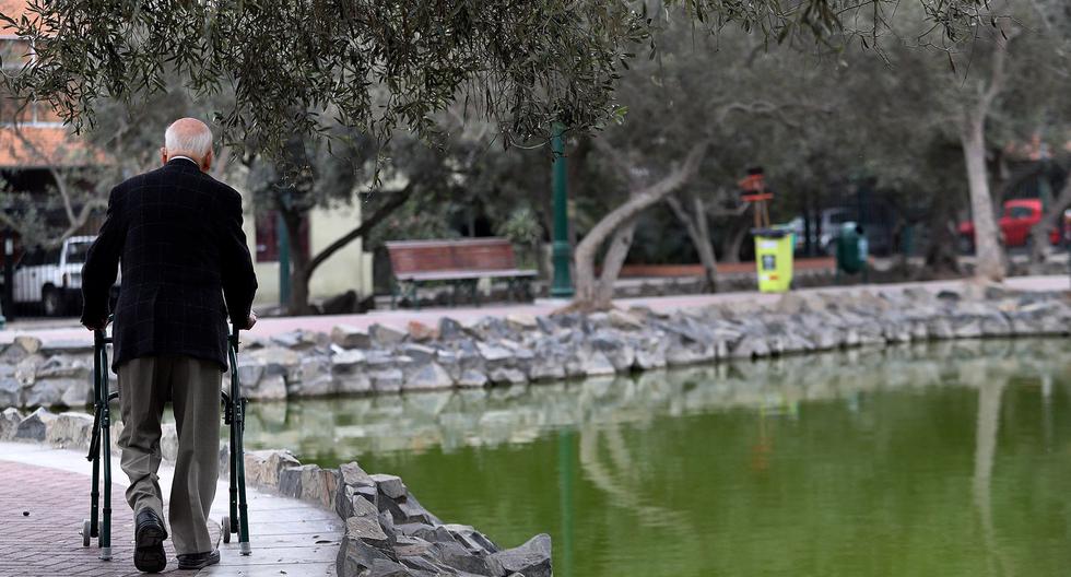 Pocos días antes de su cumpleaños 94 falleció Lothar Rosenmann, protagonista del documental Sobreviví al Holocausto realizado por El Comercio el año pasado. Este es nuestro homenaje para él. (Foto: Rolly Reyna / El Comercio)