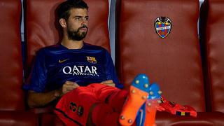 Piqué no ocultó su molestia por ser suplente en el Barcelona