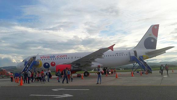 La aerolínea 'low cost' Viva Air inició operaciones en el Perú en mayo. Su meta es transporta 700 mil pasajeros este año. (Foto: Iván Álvarez A.)