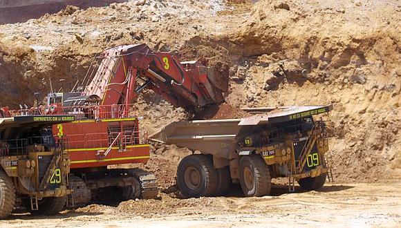 Se proponen contratos de estabilidad tributaria a sector minero