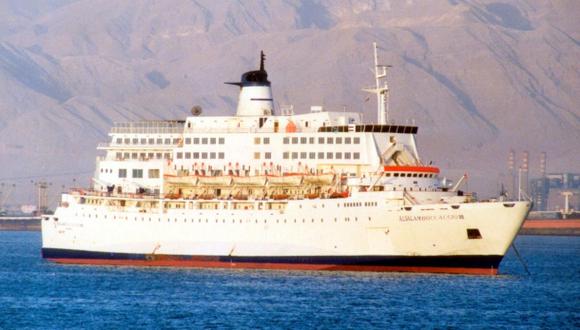 Larvas marinas se pegan a los barcos por el sonido que emiten