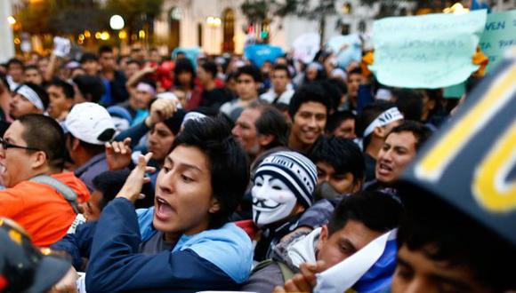 Marcha por Cultura: demandan a Castañeda planes y presupuesto