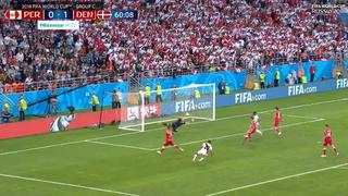 Perú vs. Dinamarca: arqueroSchmeichel evitó gol de Flores con extraordinaria atajada