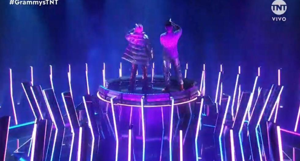 Grammys 2021: Bad Bunny and Jhay Cortez offered an unforgettable show