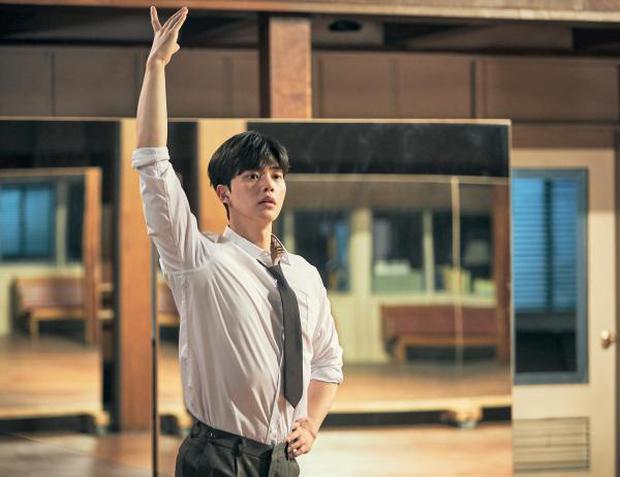 Love Alarm La Vez Que Song Kang Tuvo Que Aprender Ballet Para Protagonizar Una Serie Navillera Series De Netflix Nnda Nnlt Fama Mag