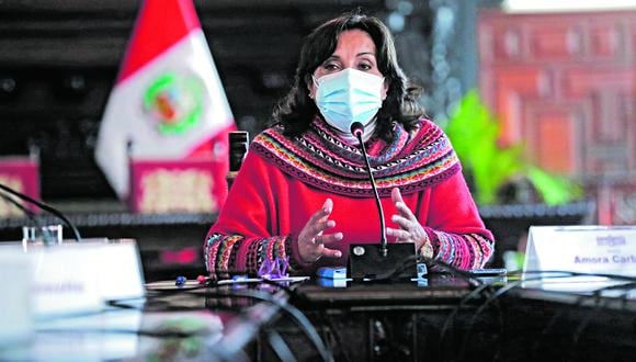 El documento señala que debido a esta expulsión, se debe desafiliar inmediatamente a Boluarte con el fin de que ya no figure en los padrones de Perú Libre. | Foto: GEC.