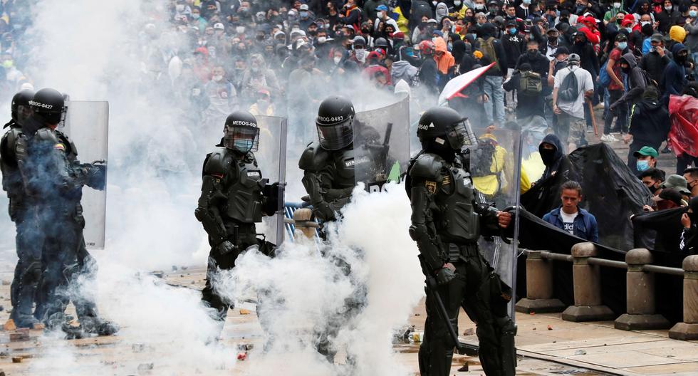 Las protestas contra el Gobierno del presidente de Colombia, Iván Duque, entraron en su tercera semana. (Foto: EFE/ Carlos Ortega)