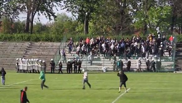 Hincha falleció debido a disturbios en el fútbol polaco