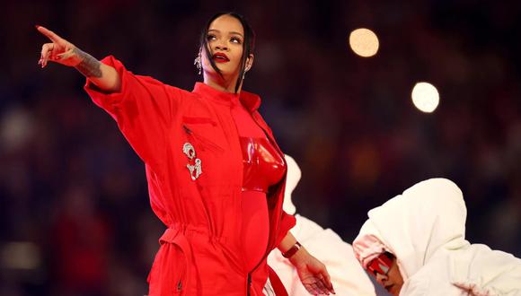 ¿Rihanna hizo playback en el medio tiempo del Super Bowl?