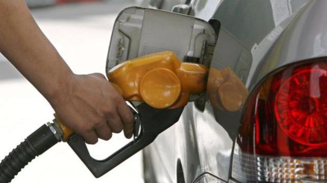 Precio de la gasolina bajaría entre 9% y 13% en el corto plazo