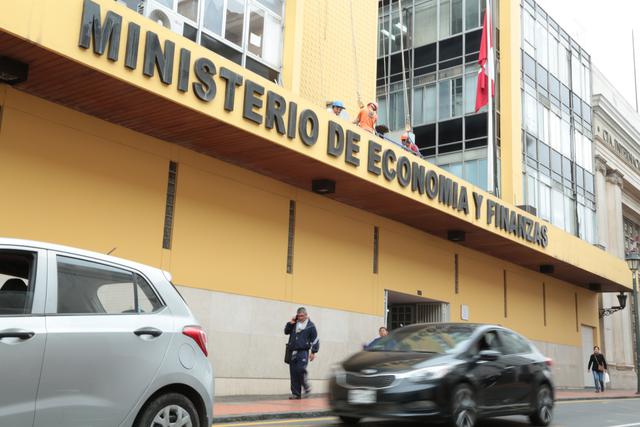 Foto 1 | Una de las medidas bandera fue el programa de créditos con garantía del Estado: Reactiva Perú. Cada una de sus dos fases apunta a un monto de S/ 30,000 millones. (Foto: Diana Chávez | GEC)