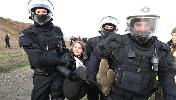 Greta Thunberg: ¿por qué la detuvo la policía? (Foto: Roberto Pfeil / Picture Alliance)
