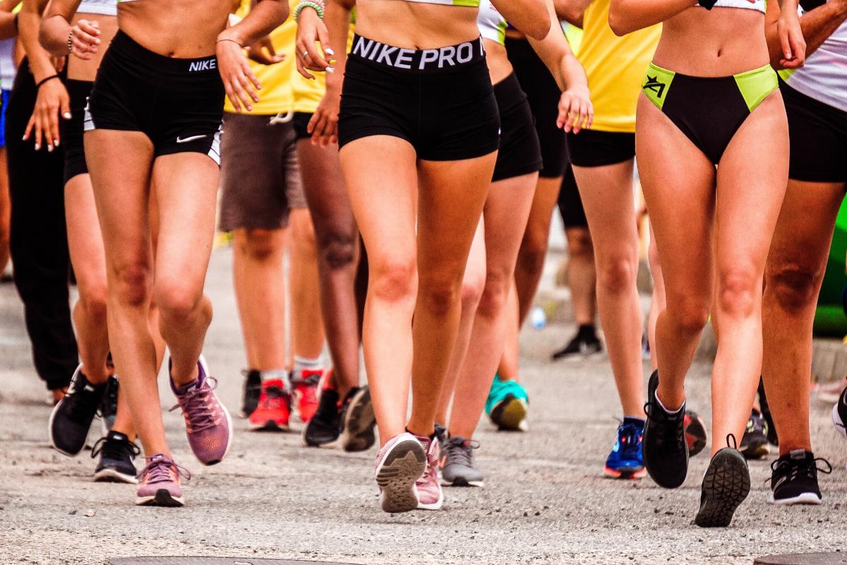 El Estudio sobre Maratón mostró que las grandes mejoras para la salud se registraron en hombres mayores y más lentos que también tenían una presión arterial relativamente alta cuando comenzaron el entrenamiento, aunque los investigadores dijeron que no estaba claro por qué se beneficiaron más. (Foto: Pixabay/Referencial)