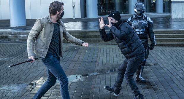 Shawn Levy directing Ryan Reynolds in "The Adam Project."  (Photo: Netflix)